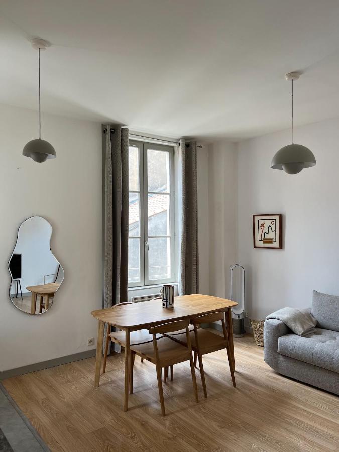 Maison Lumiere - Appart. T2 Architecte Intra-Muros Авиньон Екстериор снимка